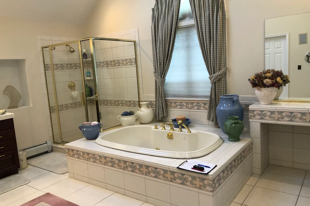 A Modern Bathroom Remodel in Clarks Summit, PA, photograph 11