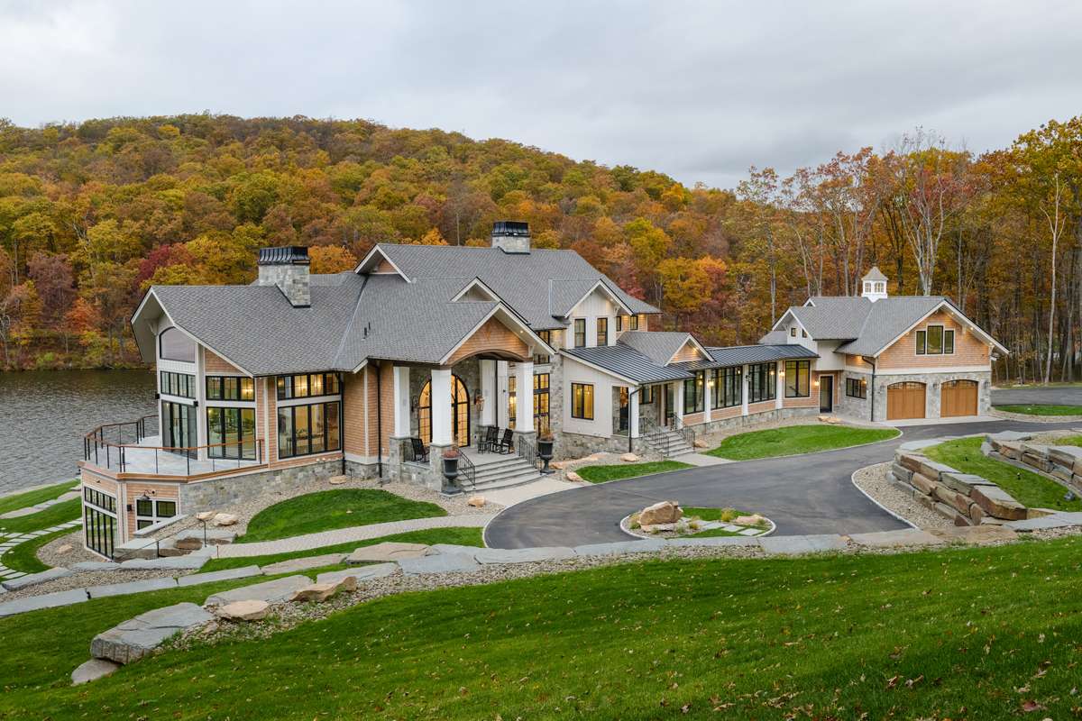 Custom Home – Newton Ransom, PA