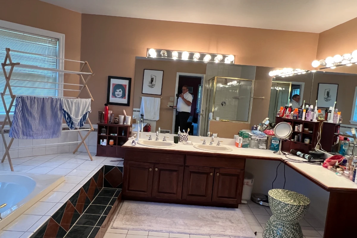 Functional Bathroom & Hidden Laundry Remodel in Abington Township, PA, photograph 8