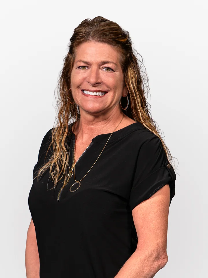 Headshot of Denise Ward