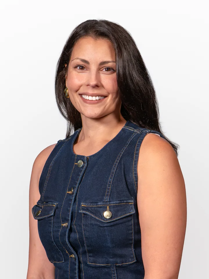 Headshot of Rachel Acevedo