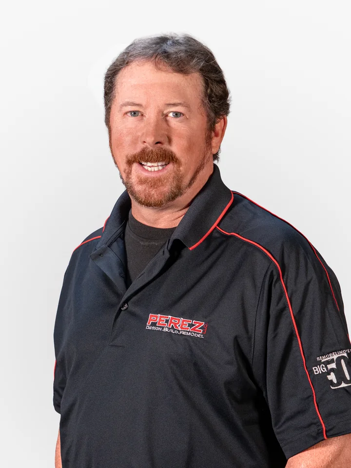 Headshot of Shannon Connolly